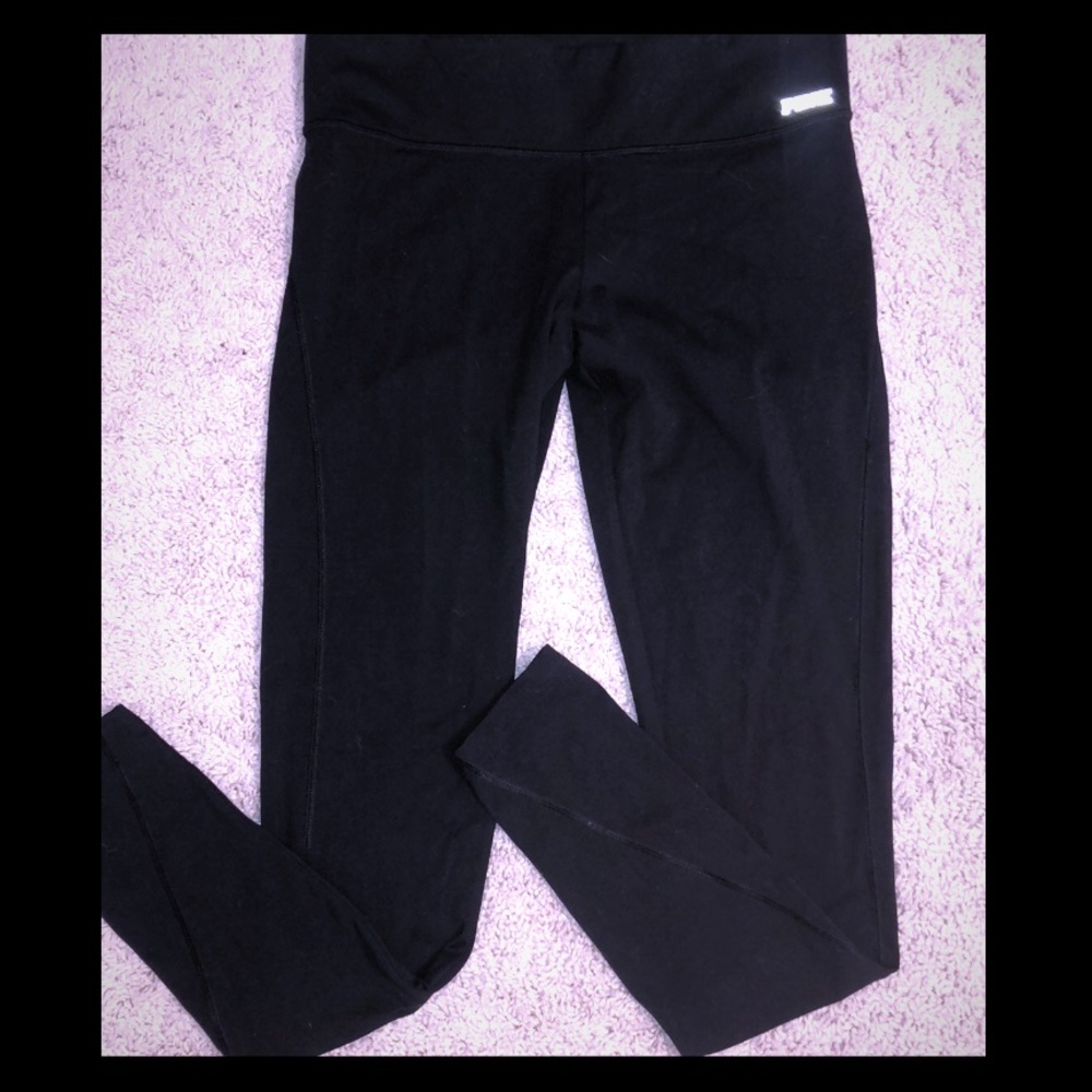🎉 3 for $25 🎉 Victoria’s secret PINK leggings